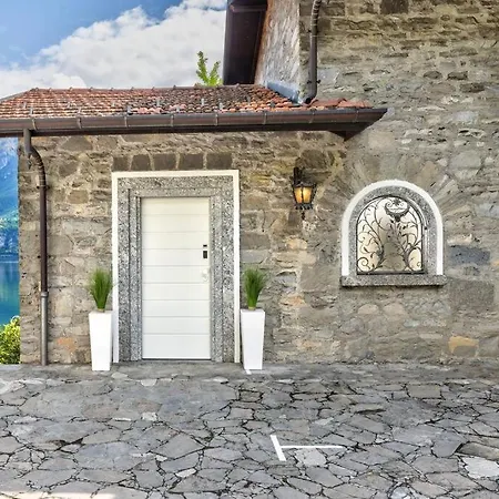 Il Cigno Lakeside *
